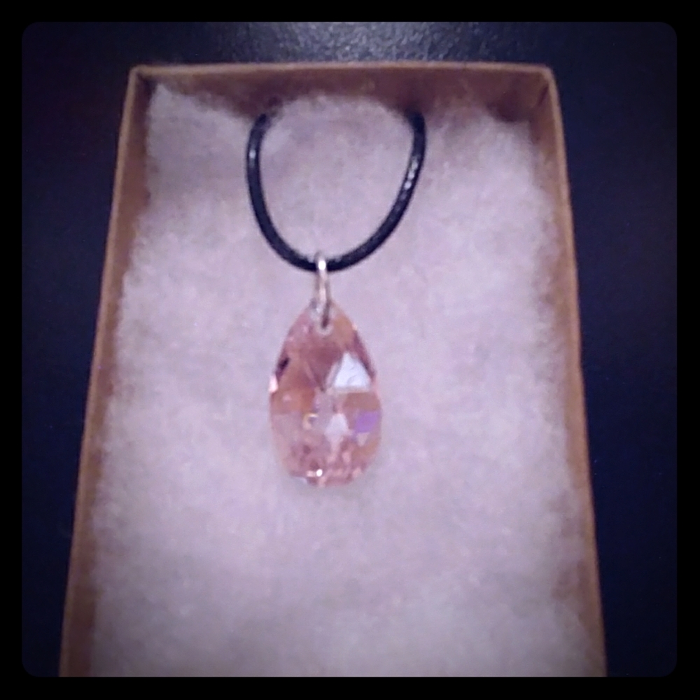 Light Amethyst Crystal Teardrop Necklace